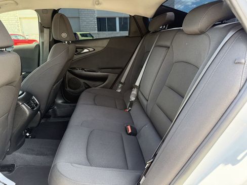Used 2024 Chevrolet Malibu LT FWD image 25
