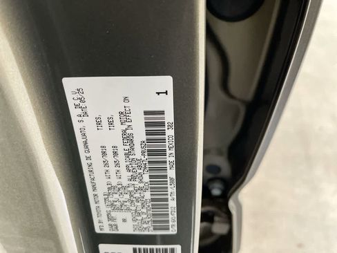 New 2025 Toyota Tacoma TRD Off-Road image 27