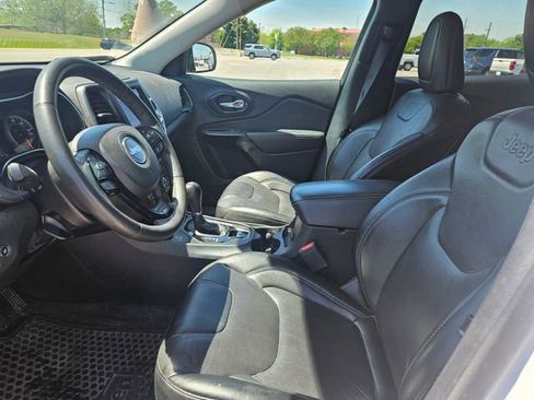 Used 2023 Jeep Cherokee Altitude Lux AWD/4WD image 9