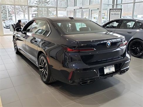 New 2026 BMW 760i xDrive image 6