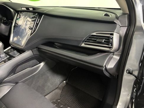 Used 2023 Subaru Outback Limited image 30