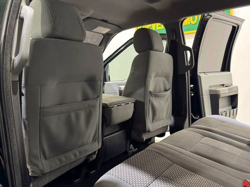 Used 2016 Ford F250 XLT w/ FX4 Off-Road Package image 17