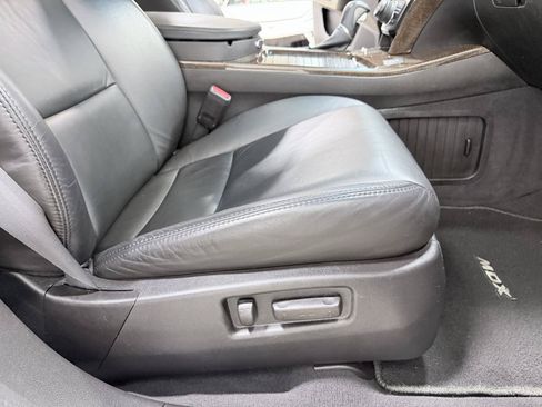 Used 2012 Acura MDX w/ Technology Package AWD/4WD image 39