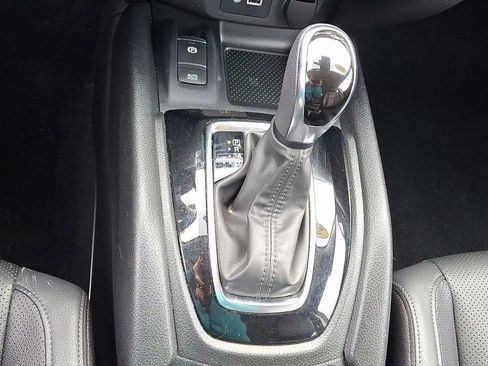 Used 2022 Nissan Rogue Sport SL w/ Premium Package image 16