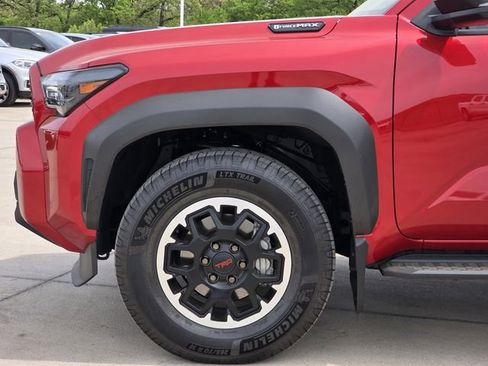 Used 2025 Toyota 4Runner TRD Off-Road AWD/4WD image 6