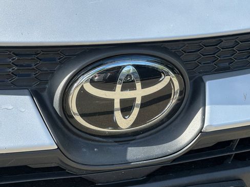 Used 2024 Toyota Corolla LE FWD image 43