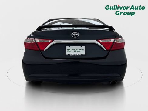 Used 2017 Toyota Camry LE FWD image 7