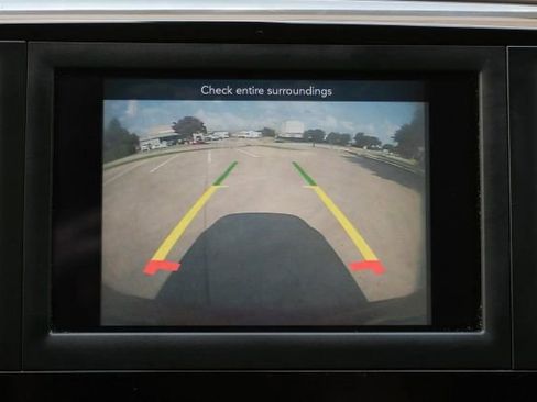 Used 2018 Chrysler Pacifica Touring Plus w/ Tire & Wheel Group image 22