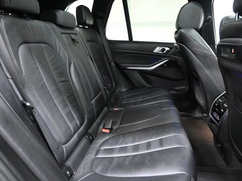 Used 2019 BMW X5 xDrive40i w/ Convenience Package image 17