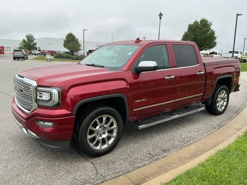 Used 2018 GMC Sierra 1500 Denali AWD/4WD image 3