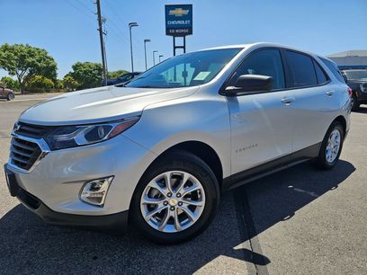 Used 2021 Chevrolet Equinox LS w/ LS Convenience Package