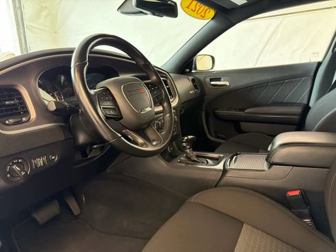 Used 2021 Dodge Charger R/T w/ Blacktop Package image 13