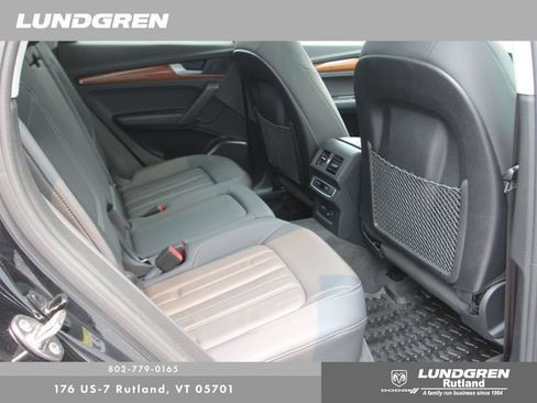 Used 2023 Audi Q5 2.0T Premium w/ Convenience Package AWD/4WD image 20