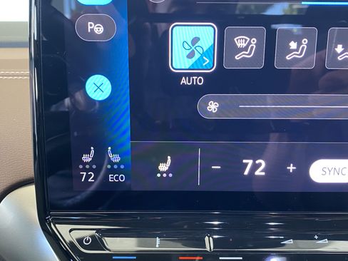 Used 2023 Volkswagen ID.4 Pro RWD image 22