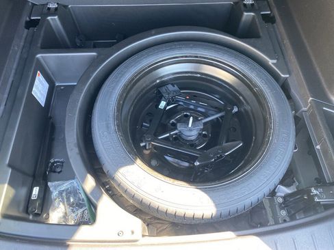 Used 2024 Chevrolet Blazer LT w/ Sound & Technology Package image 17