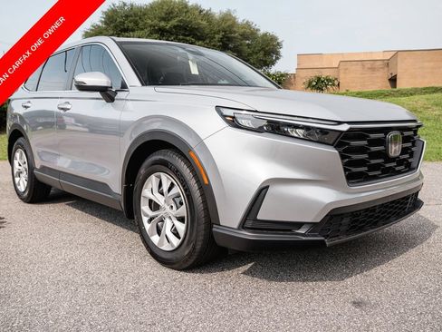 Used 2025 Honda CR-V LX image 10