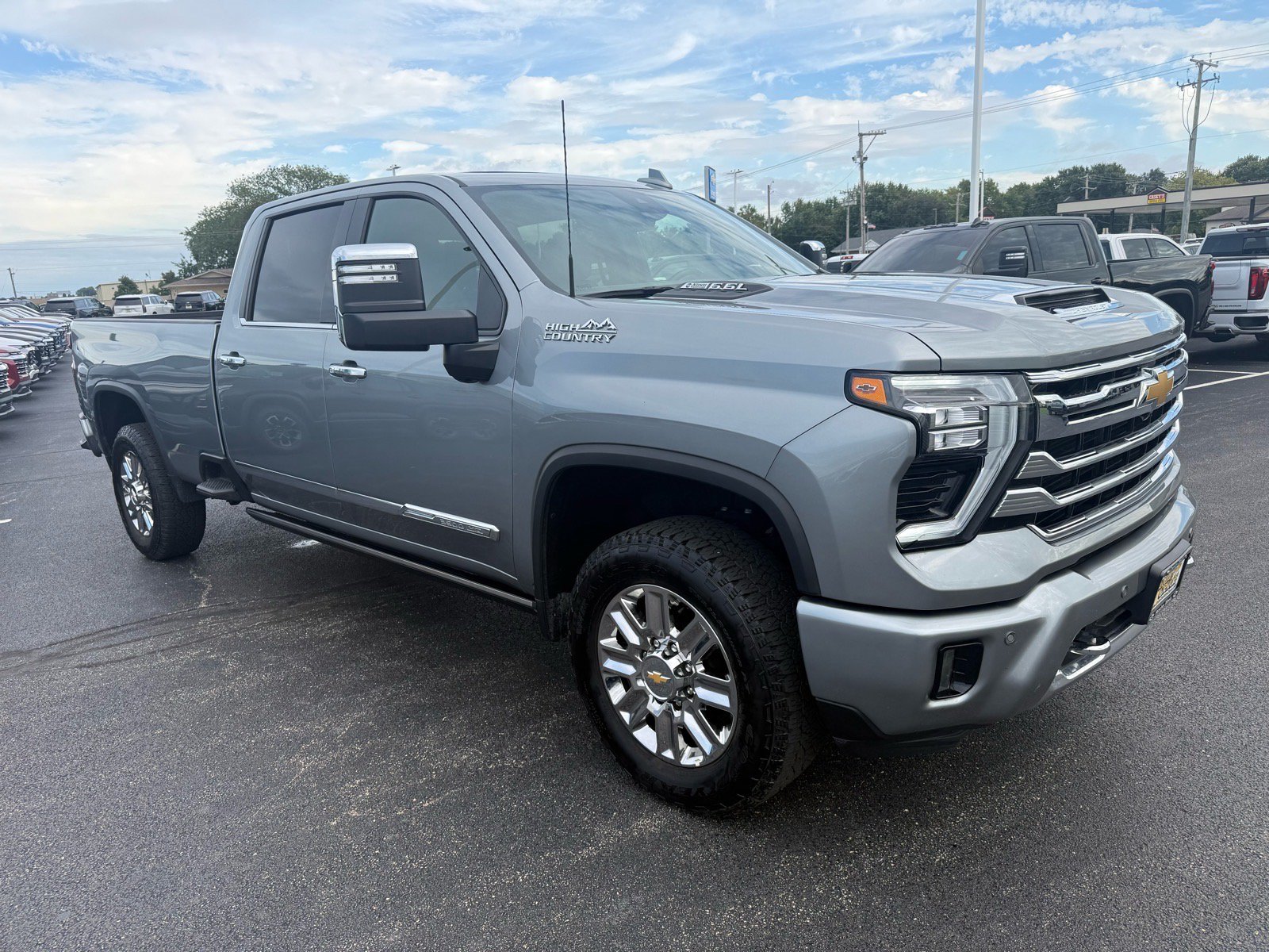Used 2026 Chevrolet Silverado 3500 High Country w/ High Country Premium Package AWD/4WD image 8