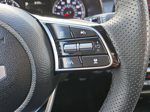 Used 2023 Kia Forte GT-Line w/ GT-Line Premium Package image 15