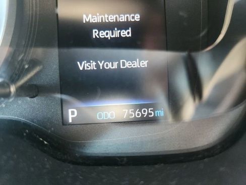 Used 2020 Toyota Corolla LE FWD image 18