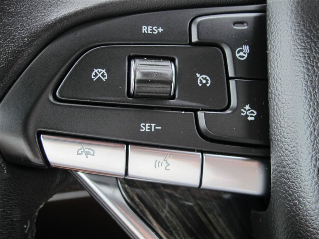 Used 2023 Cadillac XT6 Premium Luxury FWD image 19