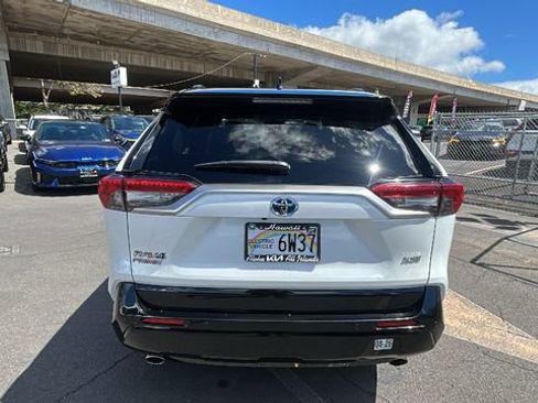 Used 2024 Toyota RAV4 XSE image 4