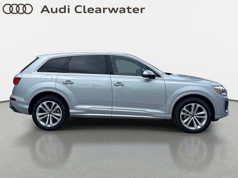 Certified 2025 Audi Q7 3.0T Premium Plus AWD/4WD image 5