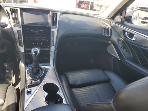 Used 2019 INFINITI Q50 Sport image 16