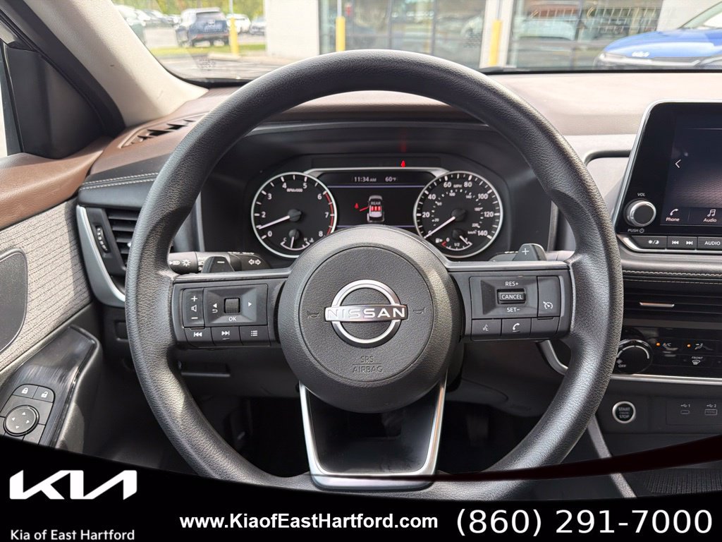 Used 2023 Nissan Rogue S AWD/4WD image 24