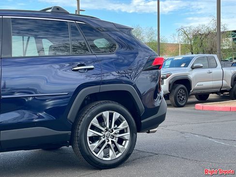 Certified 2023 Toyota RAV4 Limited FWD image 11