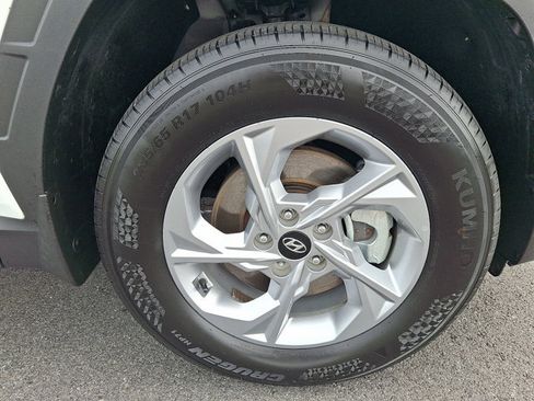 Used 2023 Hyundai Tucson SE AWD/4WD image 9