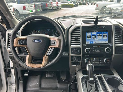 Used 2016 Ford F150 Lariat w/ Equipment Group 502A Luxury image 12