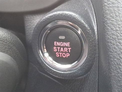 Used 2018 Subaru Forester 2.5i Touring image 26