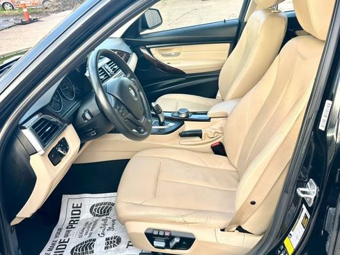 Used 2017 BMW 320i xDrive Sedan AWD/4WD image 10