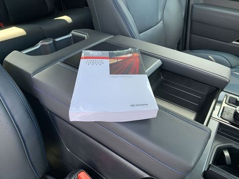 New 2026 Toyota Tundra Platinum AWD/4WD image 34