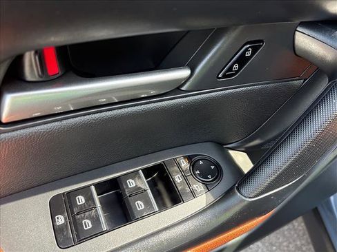 Used 2025 MAZDA CX-50 Meridian Edition w/ Apex Package image 21