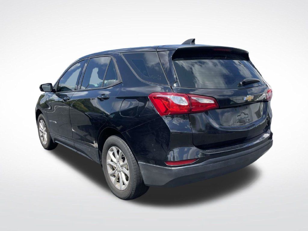 Used 2019 Chevrolet Equinox LS FWD image 6