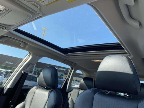 Used 2019 Subaru Forester Touring AWD/4WD image 9