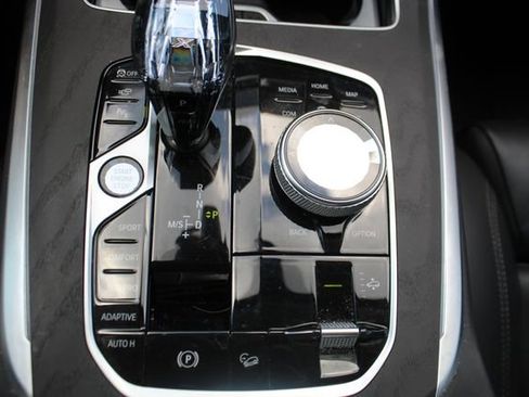 Used 2022 BMW X7 xDrive40i w/ Executive Package AWD/4WD image 23