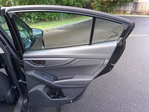 Used 2020 Subaru Impreza 2.0i AWD/4WD image 34