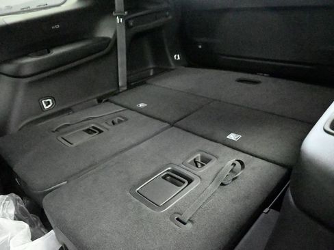 New 2026 Jeep Grand Cherokee L Limited image 12