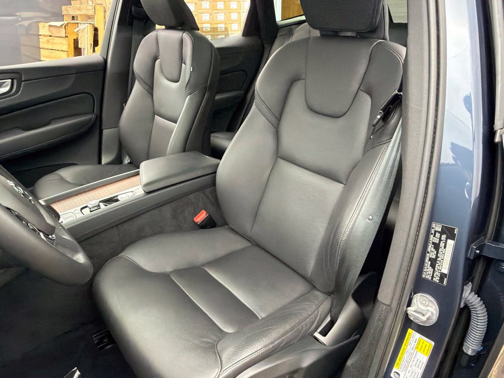 Used 2024 Volvo XC60 B5 Plus w/ Climate Package AWD/4WD image 21