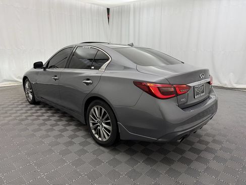 Used 2018 INFINITI Q50 Luxe w/ Essential Package (3.0T Luxe) AWD/4WD image 7