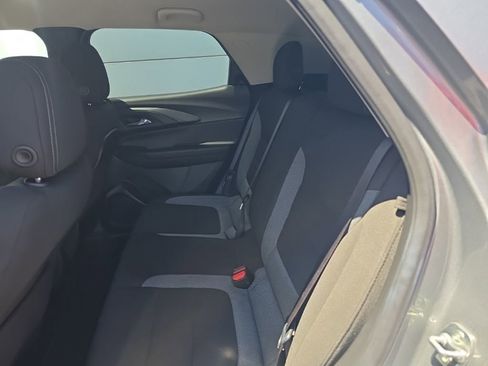 Used 2025 Chevrolet TrailBlazer LT FWD image 29