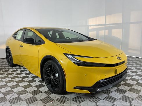 New 2026 Toyota Prius Plug-In Hybrid image 1