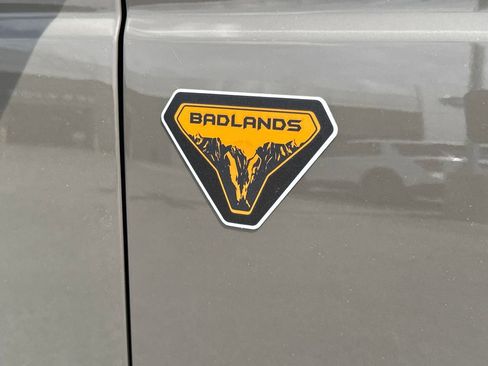 New 2026 Ford Bronco Badlands image 17