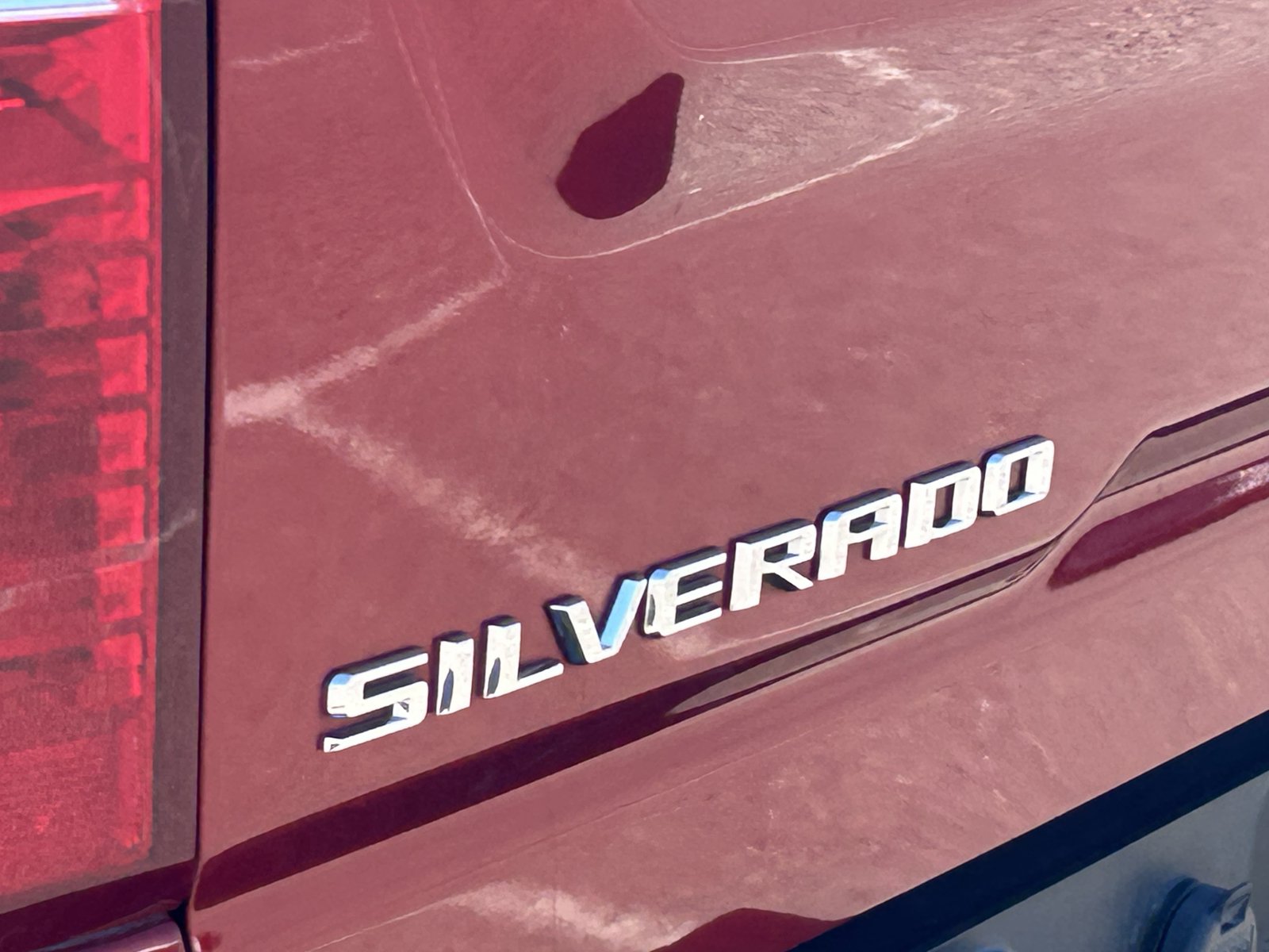 Used 2022 Chevrolet Silverado 2500 LT w/ Convenience Package AWD/4WD image 9