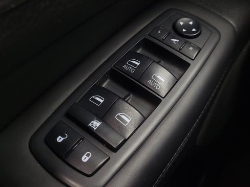 Used 2021 Jeep Grand Cherokee High Altitude image 27