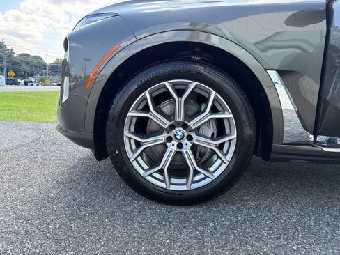 Used 2023 BMW X7 xDrive40i AWD/4WD image 26
