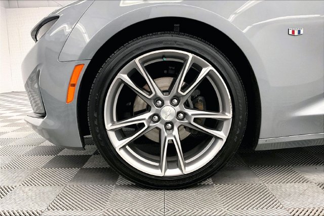 Used 2024 Chevrolet Camaro LT w/ RS Package RWD image 10