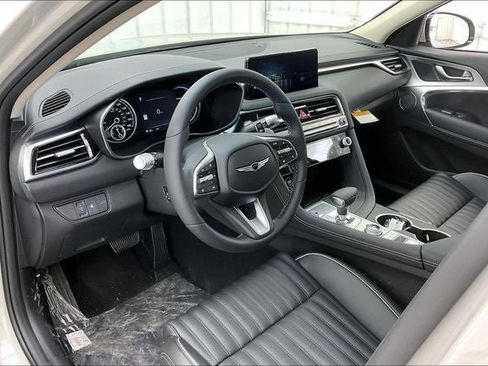 New 2026 Genesis G70 2.5T Prestige image 8